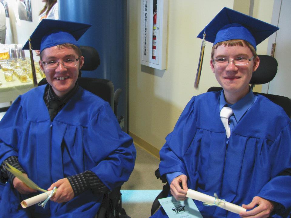 535890_2199036831741_1580093076_n