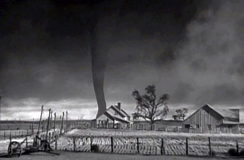 Wizard-of-Oz-tornado